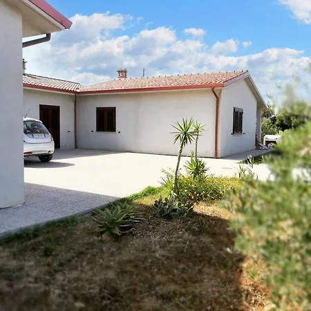 Charming House In *